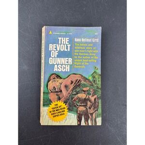 The Revolt of Gunner Asch Hans Hellmut Kirst Pyramid Books 1964 Vintage PBK